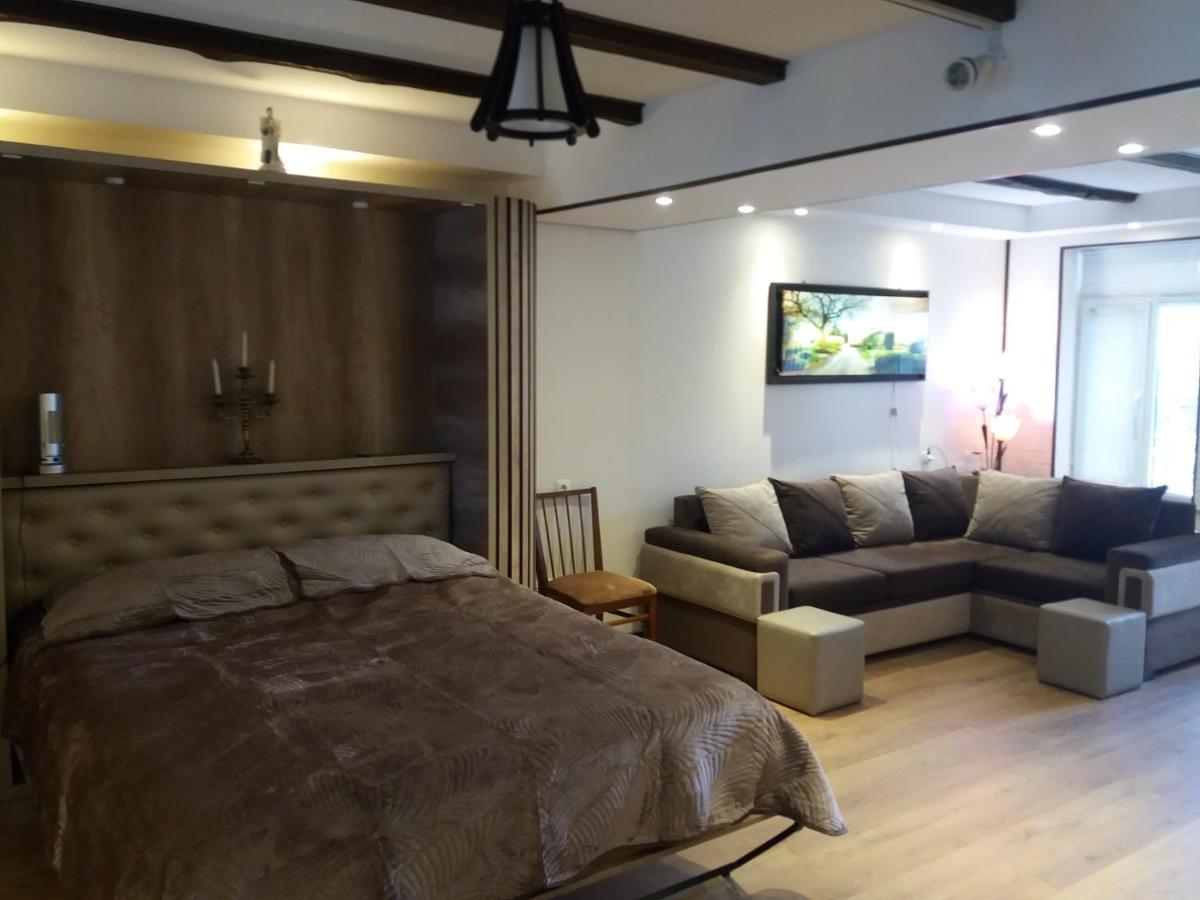 Apartment B O R A Tskaltubo Eksteriør bilde